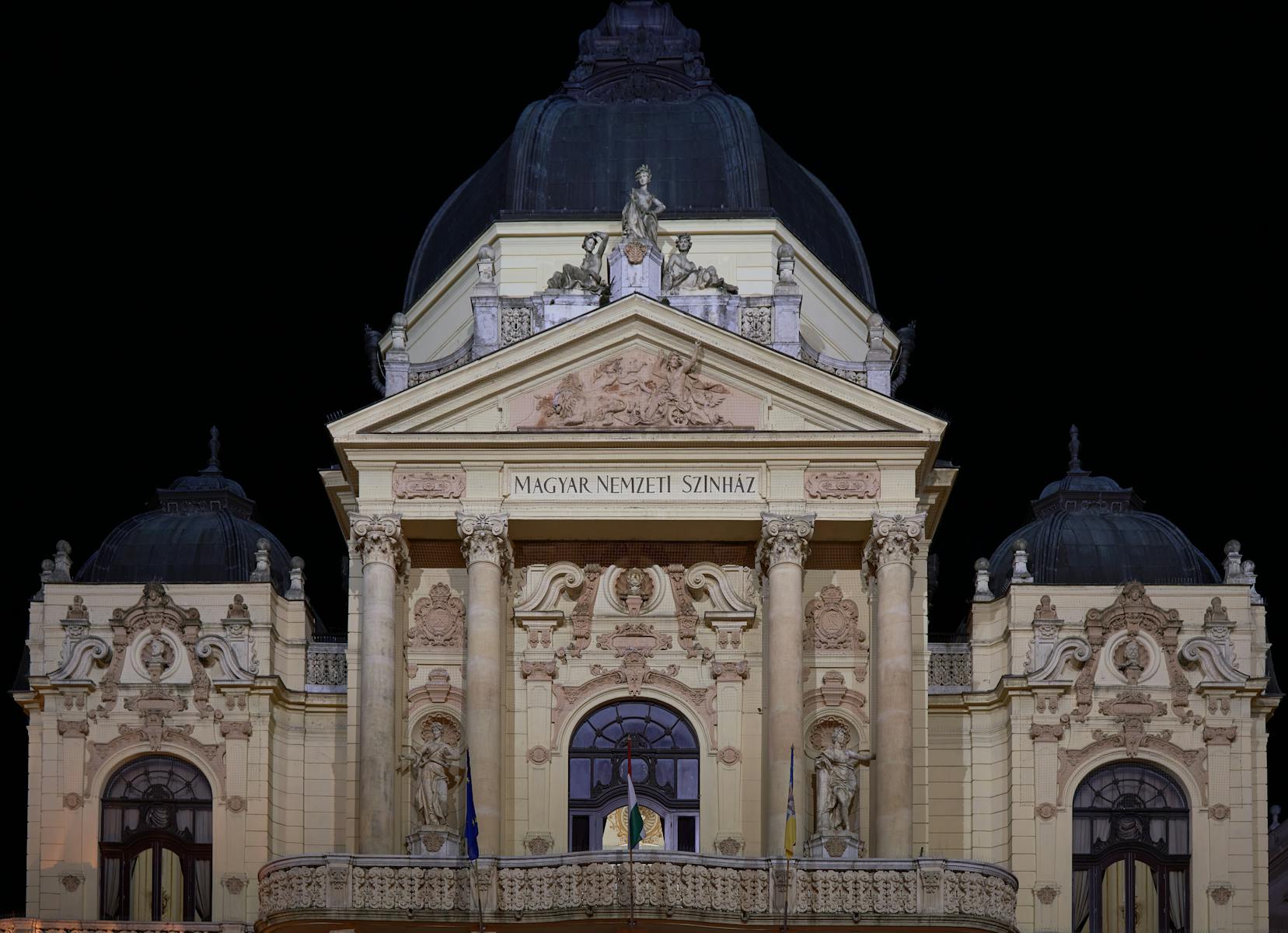 Budapesti Nemzeti Színház — kőszínházi hagyomány és modern repertoár