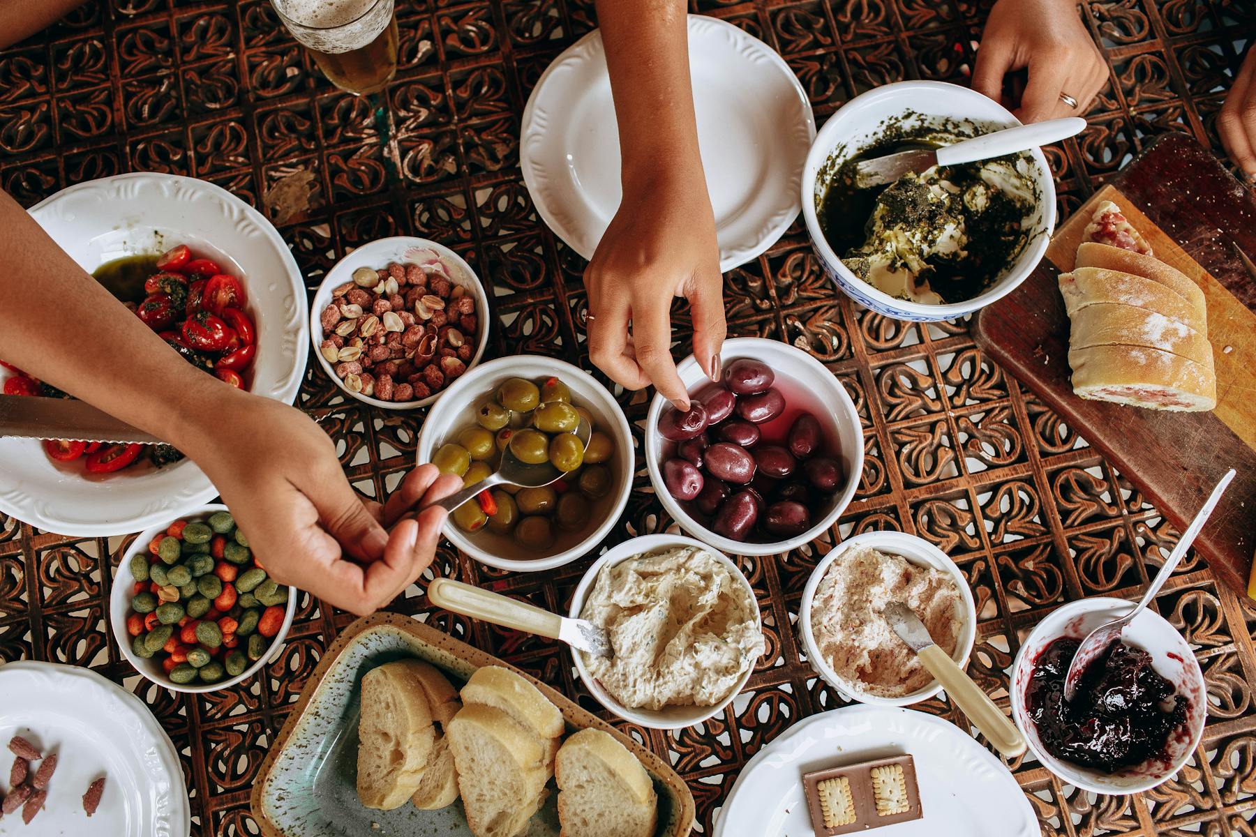 Mediterrán tányér Baranyában — hogyan állítsuk össze a BKK Piac termékeiből?