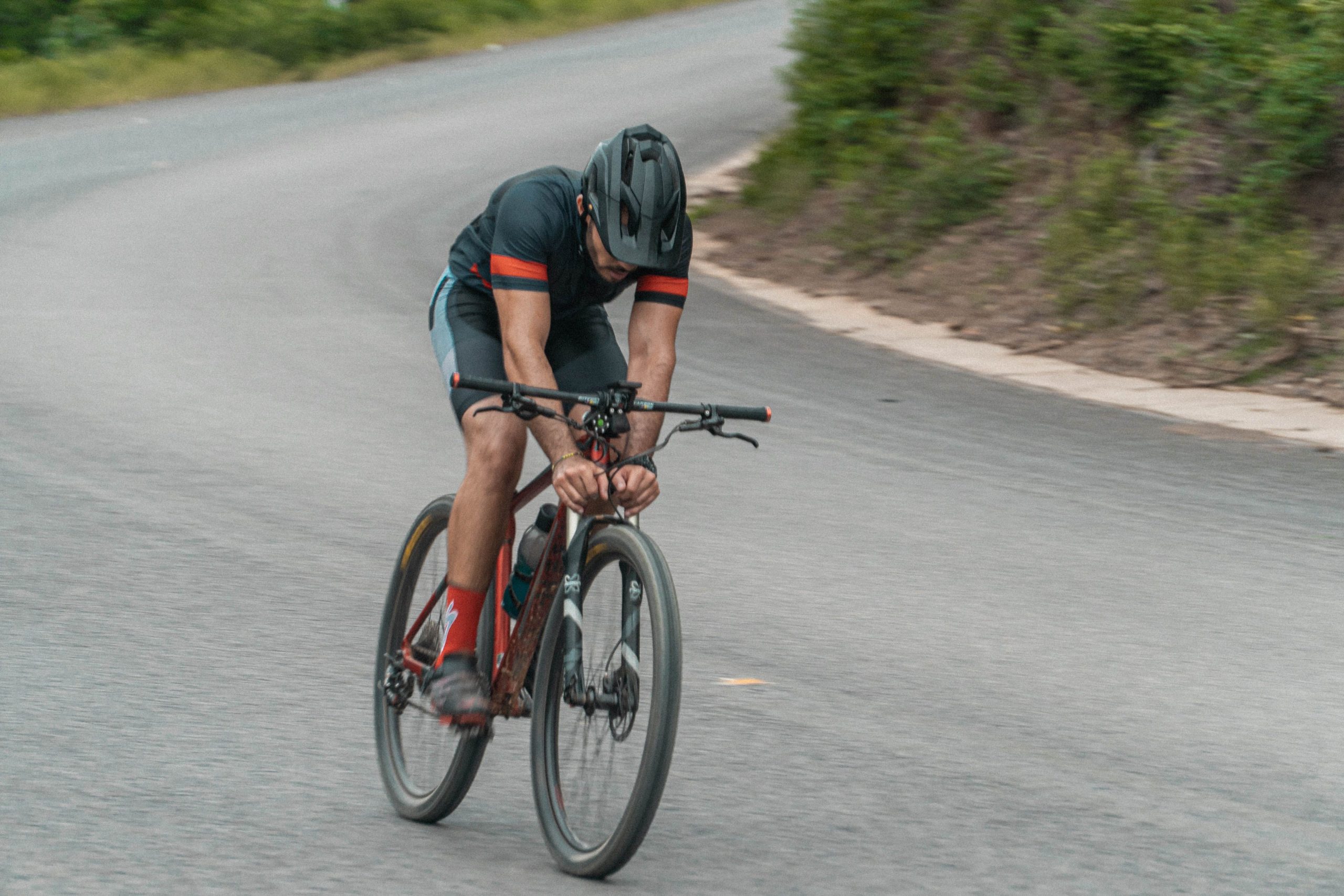 Tour-kiesés hüvelykujj-csonkolással – Harper nem ült többet